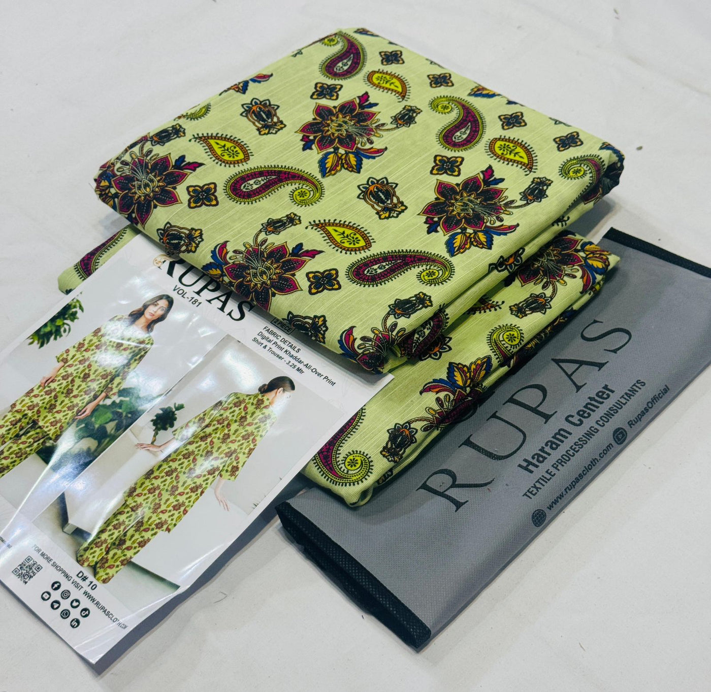 Marwa.pk – Rupas Vol-181 | 2-Piece Khaddar Digital Print Suit